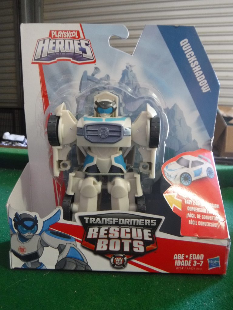 quickshadow rescue bot toy